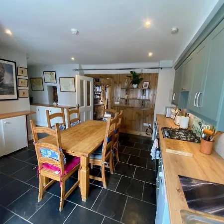 Charming Music Shop -town Centre Ferienhaus Dingle