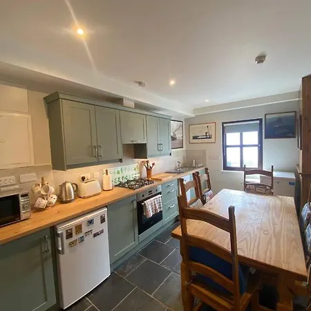 Charming Music Shop -town Centre Ferienhaus Dingle